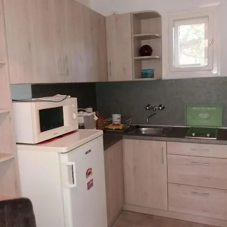 Holiday home Bequem Eingerichtetes Kleines Haus Fur 2 Personen In *